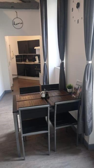 Appartement Coeur De Ville! Фуа Екстер'єр фото